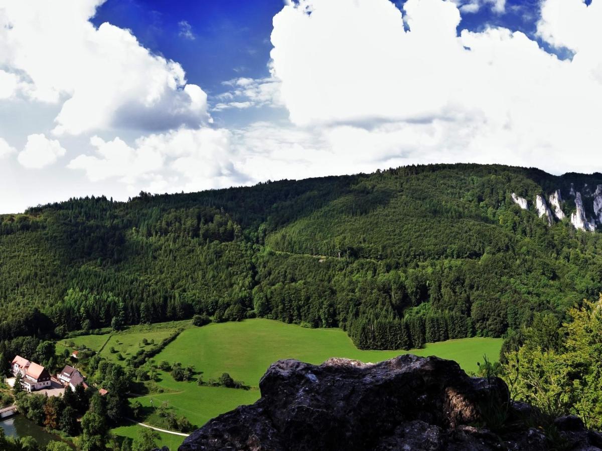 Hotel-Gasthof Neumuehle Kreenheinstetten Esterno foto