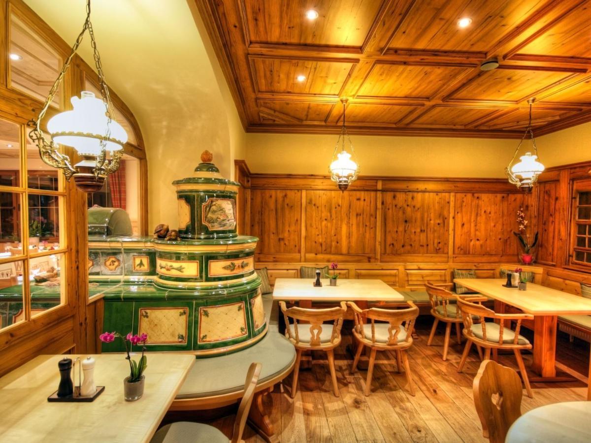 Hotel-Gasthof Neumuehle Kreenheinstetten Esterno foto