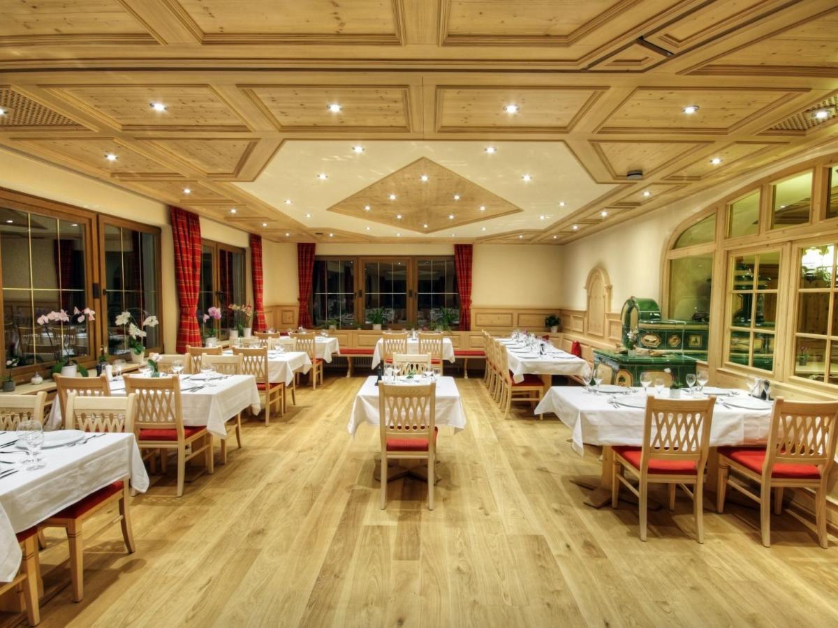 Hotel-Gasthof Neumuehle Kreenheinstetten Esterno foto