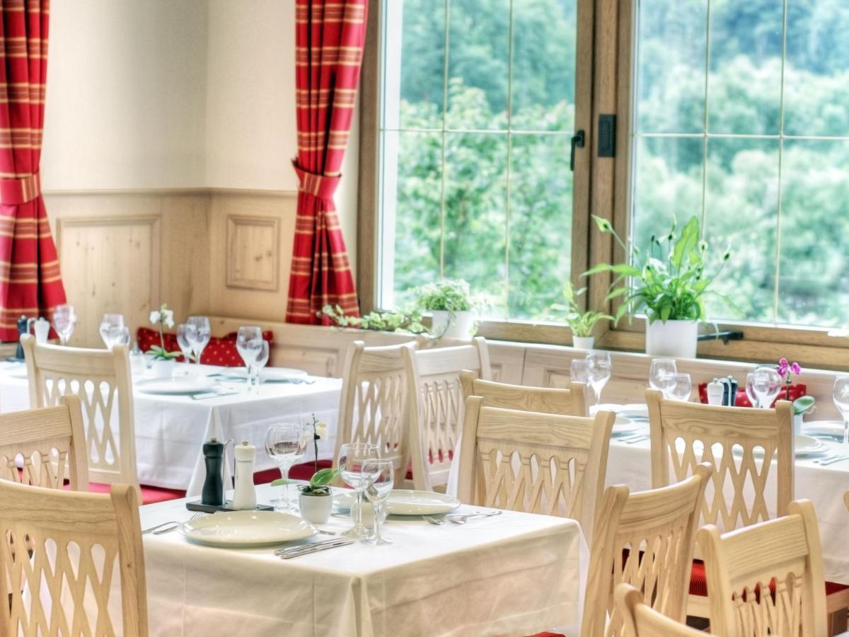 Hotel-Gasthof Neumuehle Kreenheinstetten Esterno foto