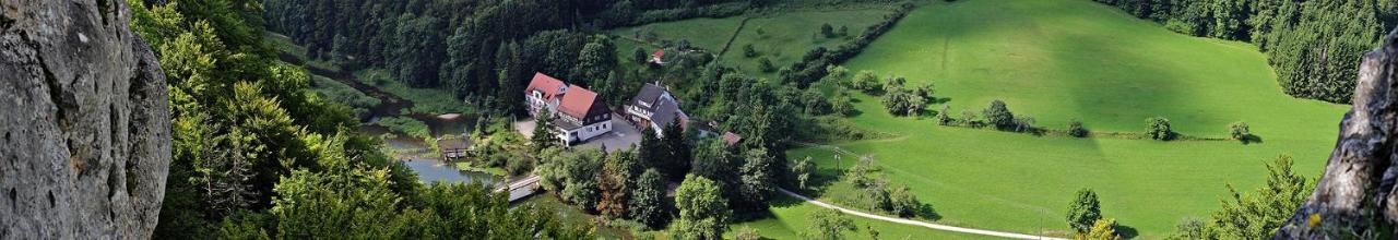 Hotel-Gasthof Neumuehle Kreenheinstetten Esterno foto